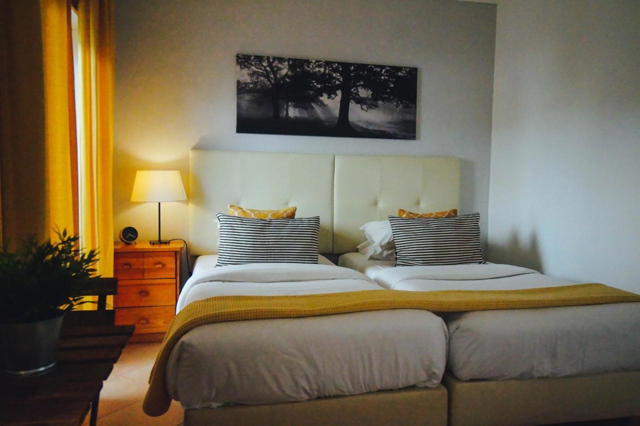 Oasis Beach Apartments Luz エクステリア 写真